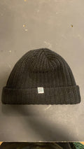 Short Wave Hat (Beanie) Black