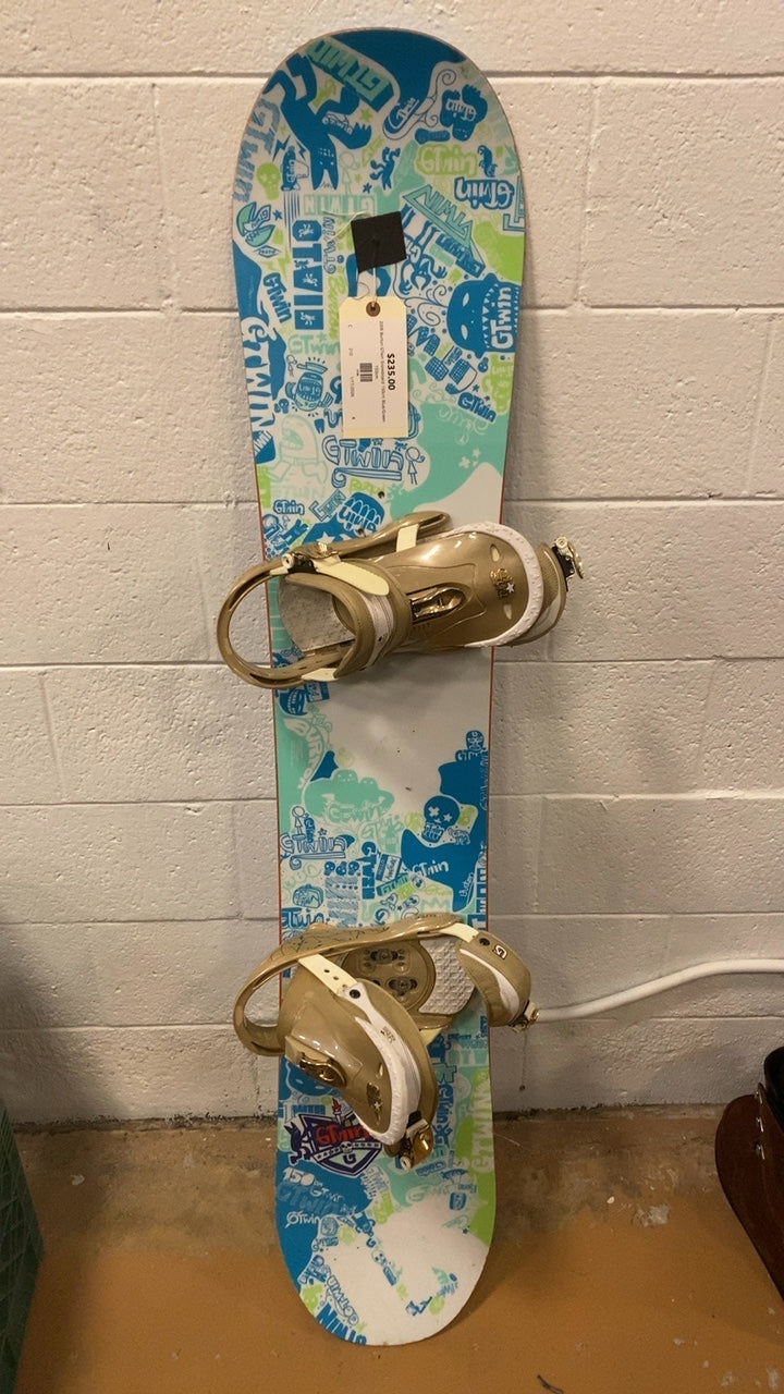2006 Burton GTwin Snowboard 150cm Blue/Green