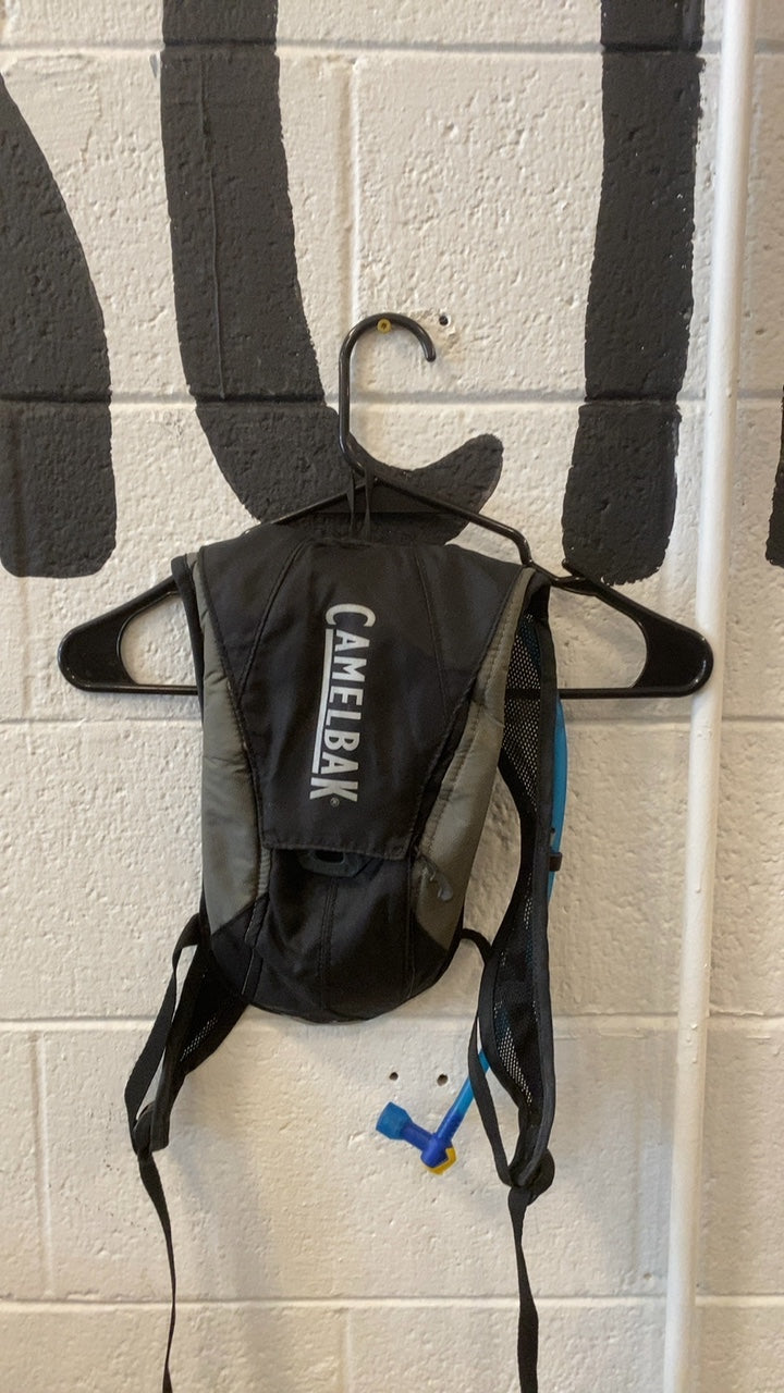 Camelbak Hydrobak Backpack (Hydration Pack) 1.5L Black/Grey