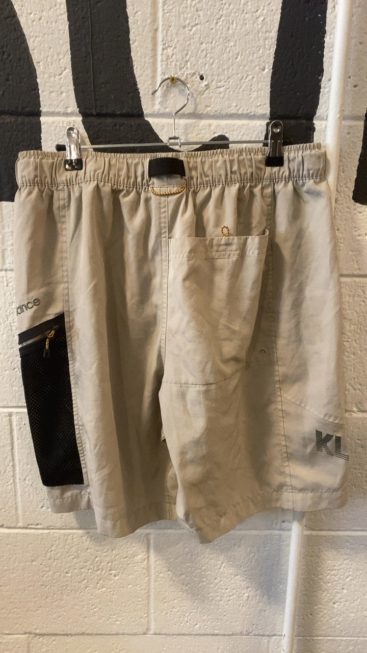 New Balance KL2 Shorts L Beige