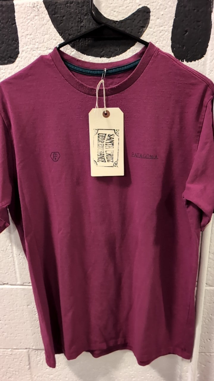Patagonia T-Shirt Pink Responsibili-Tee