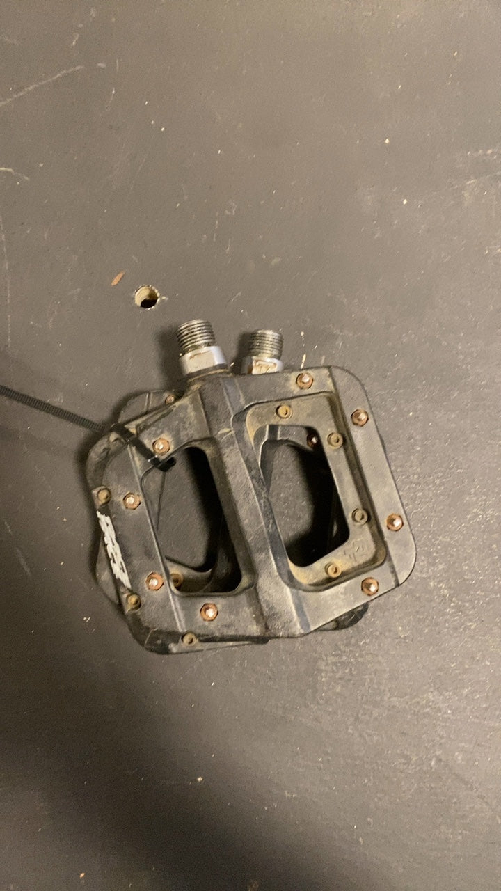 Chester Bike Parts (Pedals) Rece Face Black Flat