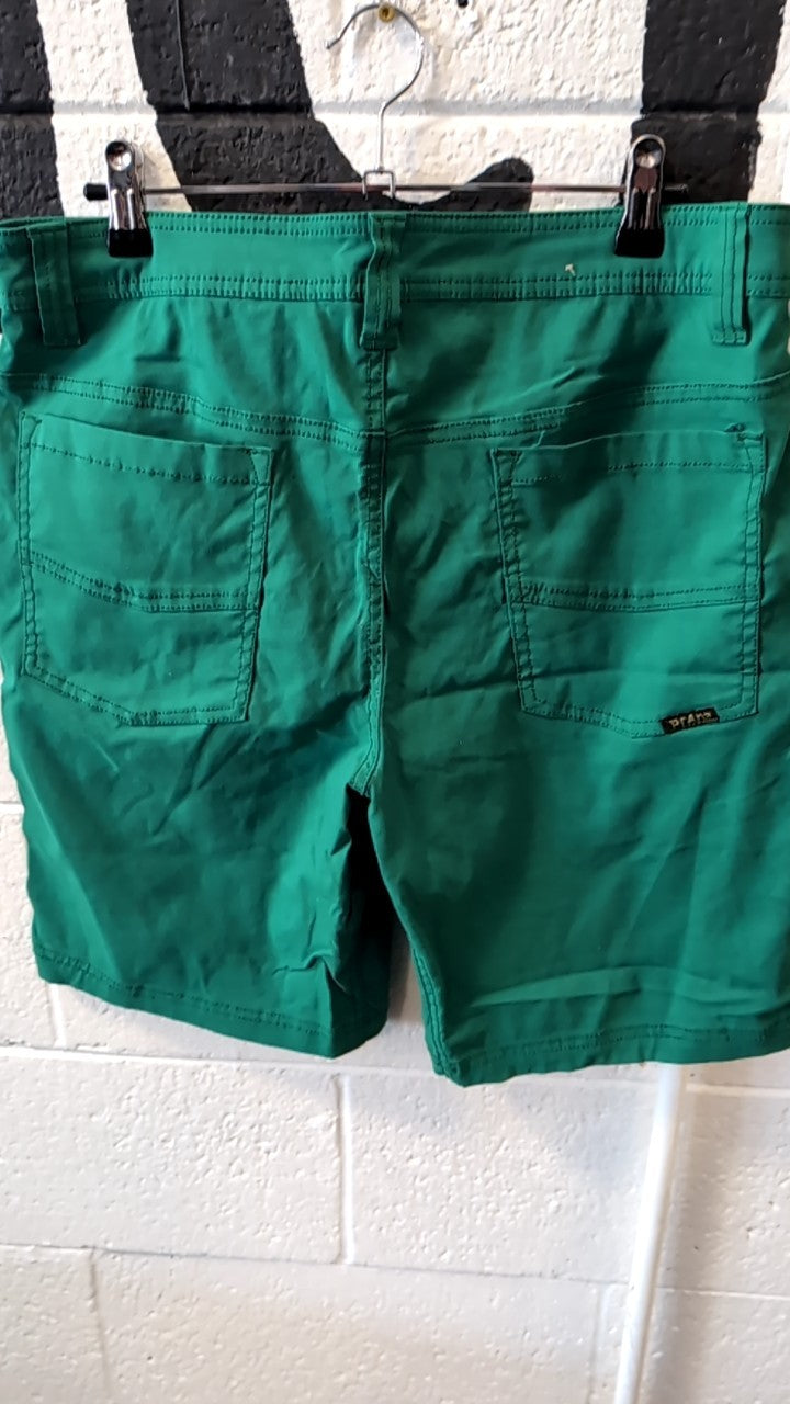 Prana Shorts 32 Green