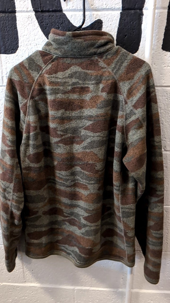 Patagonia Jacket M Camo Better Sweater