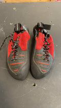Mad Rock Shoes (Climbing) 5.5 Red