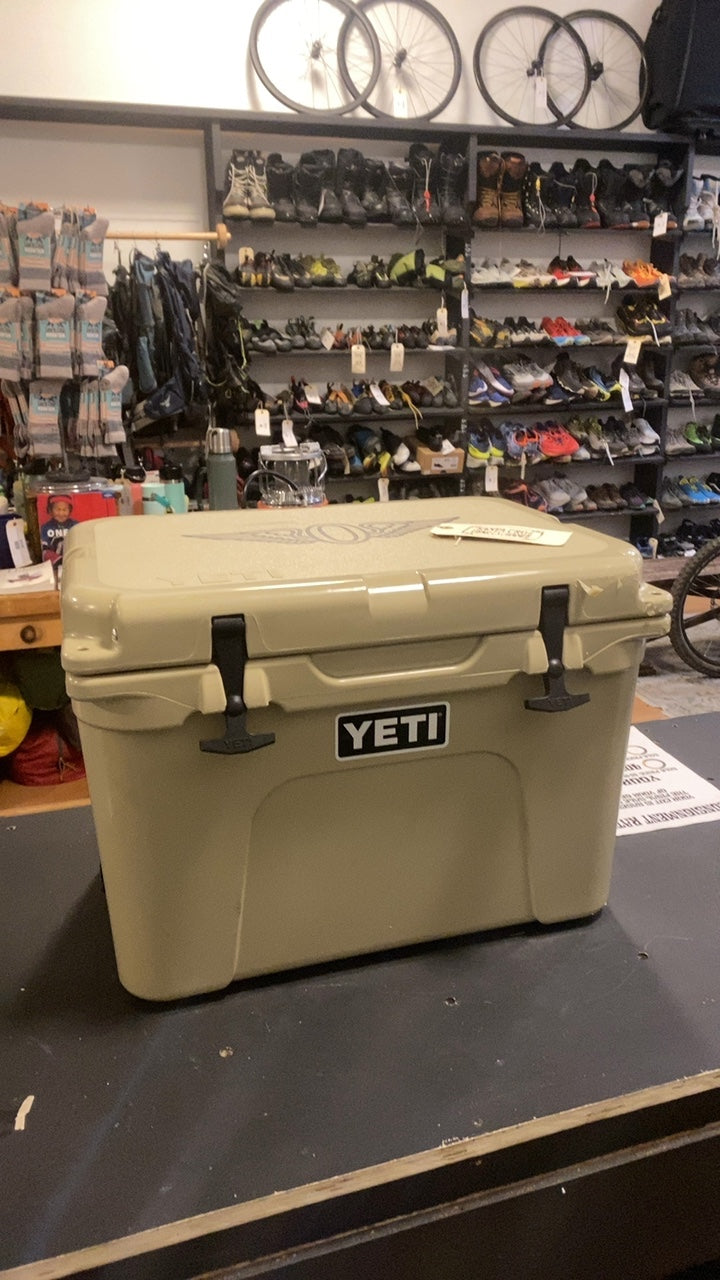 Yeti Tundra 35 Cooler 35L Beige