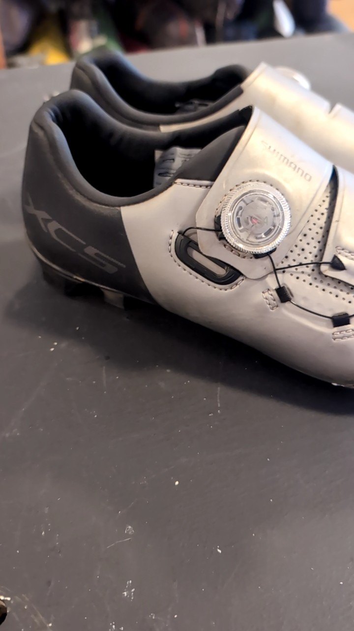 Shimano Shoes (Biking) 9 Grey XCS