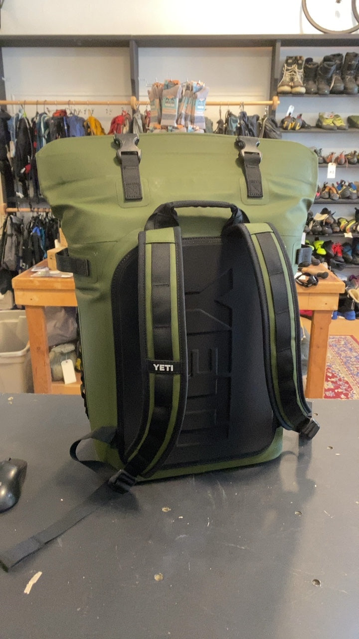 Yeti Hopper M20 Backpack Green