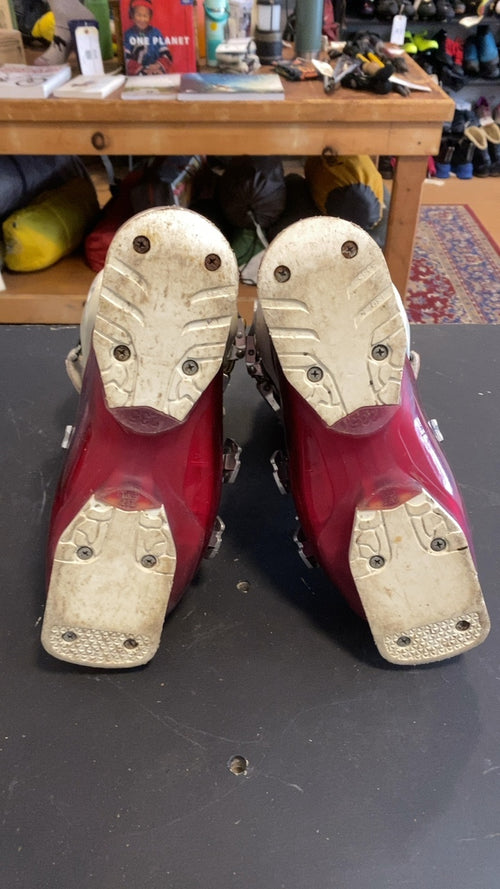2013 Dalbello Mantis 12 Shoes (Ski Boots) W's 23.5 Red/White