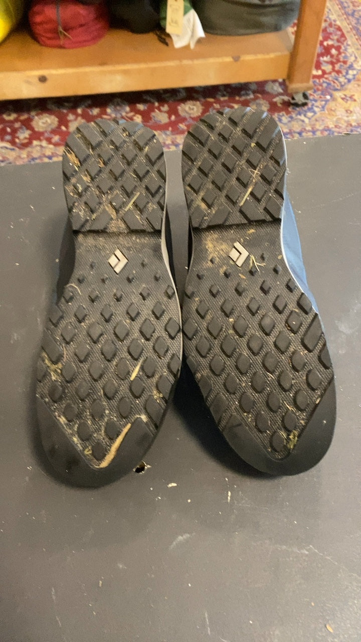 Black Diamond Mission LT Shoes (Climbing Approach) 10.5 Blue