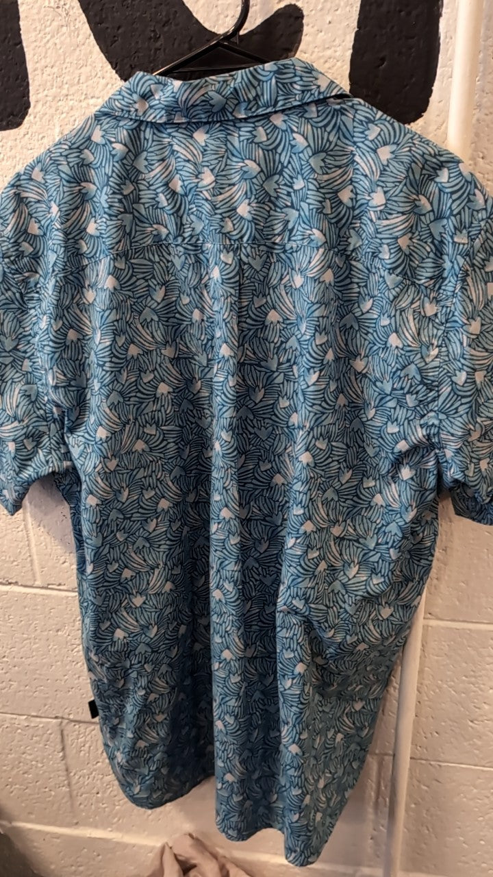 Patagonia Short Sleeve (Button Up) L Blue/White Go To