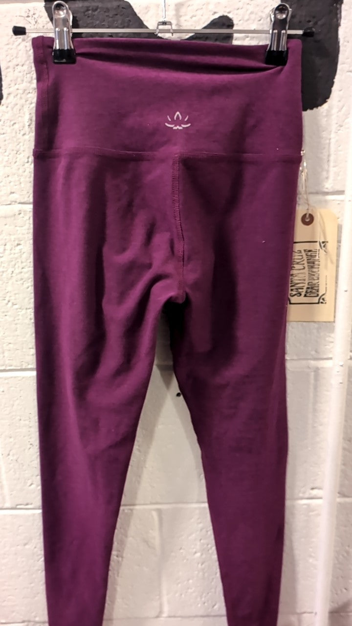Beyond Yoga Pants (Yoga) XS Maroon