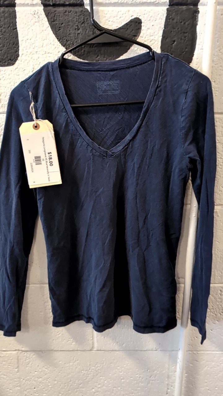 Patagonia Longsleeve XS Blue Necessity V-Neck