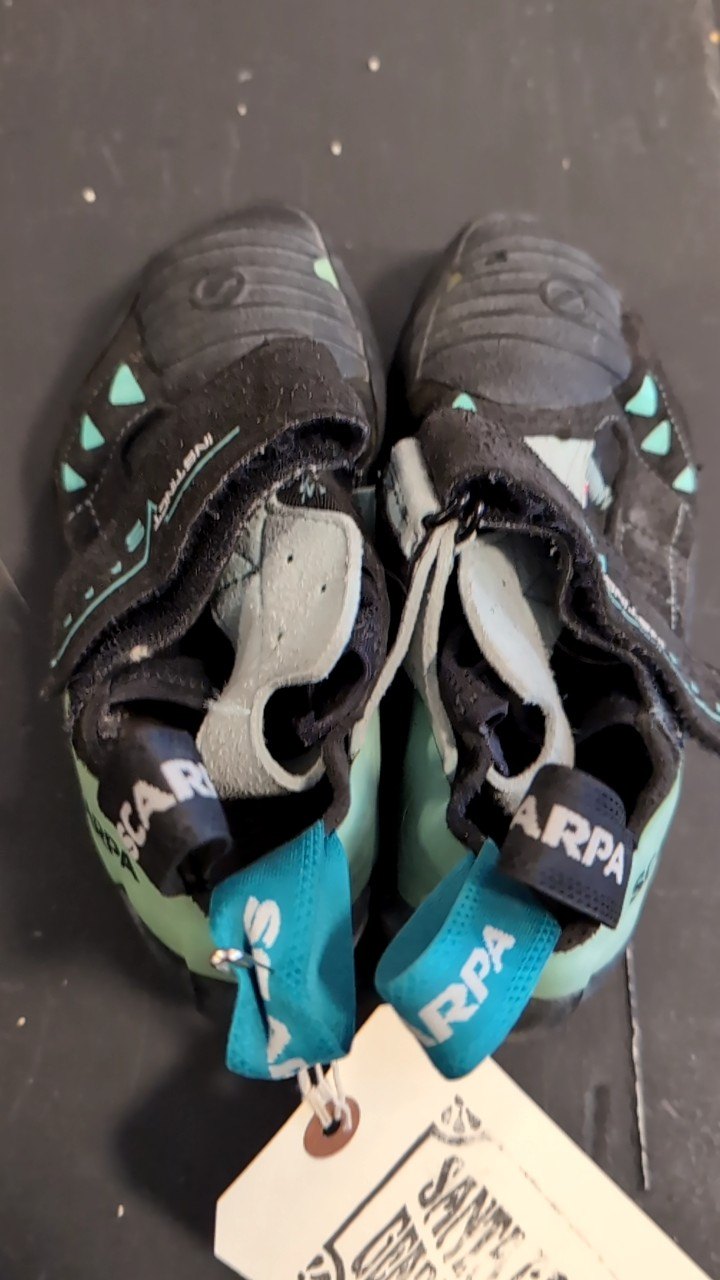 Scarpa Shoes (Climbing) W6.5/37.5 Teal Instinct VS