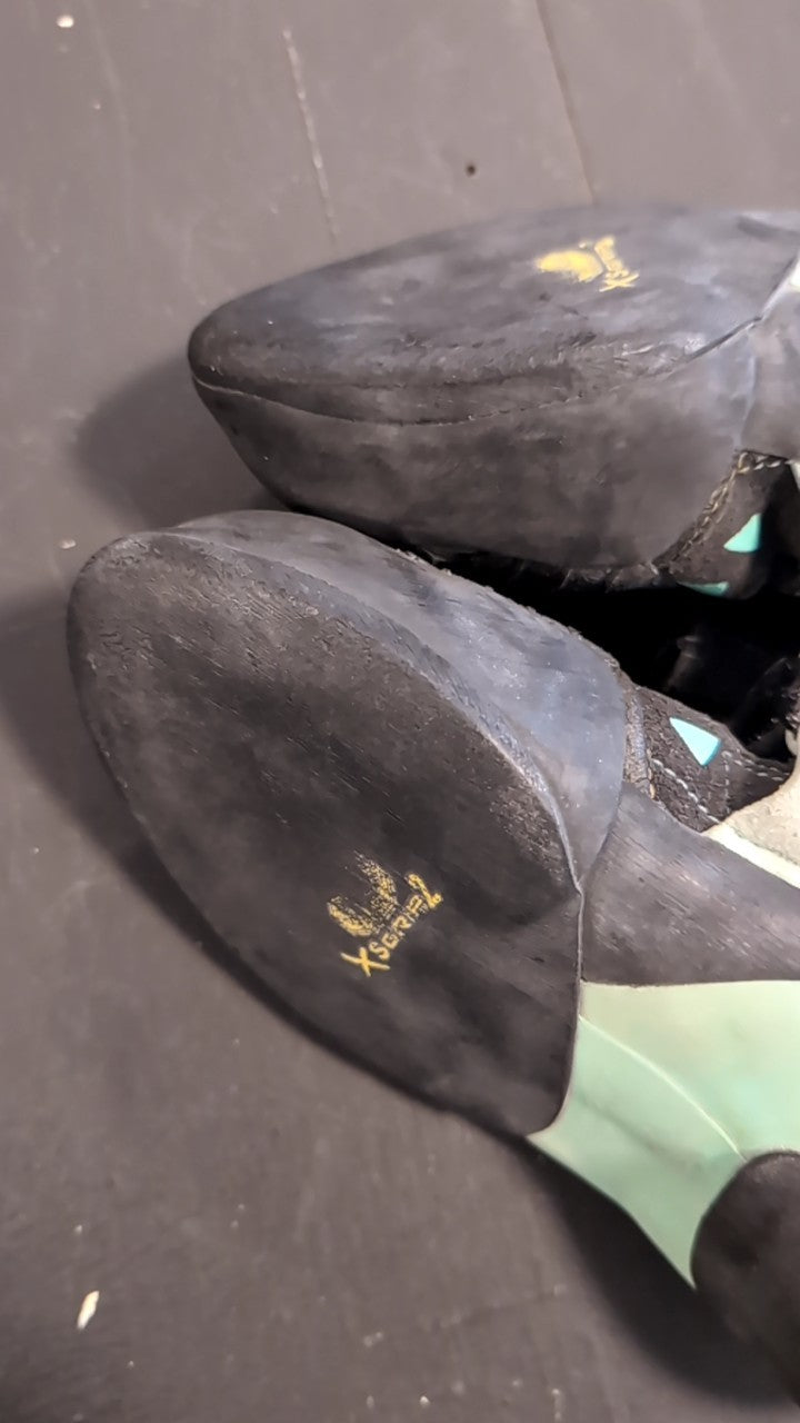 Scarpa Shoes (Climbing) W6.5/37.5 Teal Instinct VS