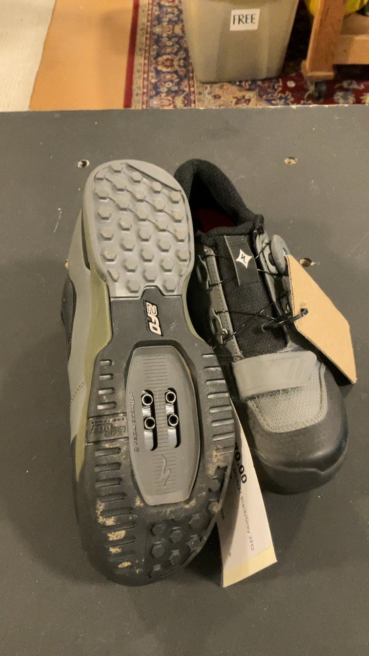 Specialized Shoes (Biking) W6.5/37 Black/Grey 2FO Cliplite
