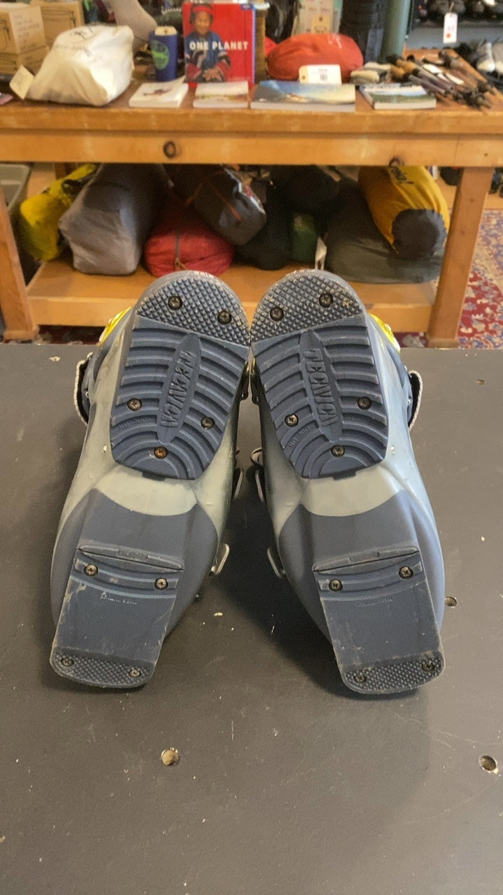 Tecnica Rival X9 Ski Boots M 24 Grey