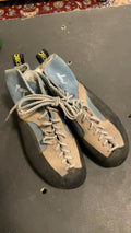 La Sportiva Shoes (Climbing) 8/40.5 Blue Mega Lace