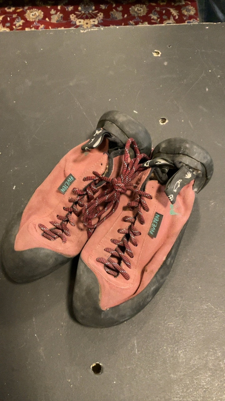 5.10 Shoes (Climbing) 8.5/41/5 Red Lace Up