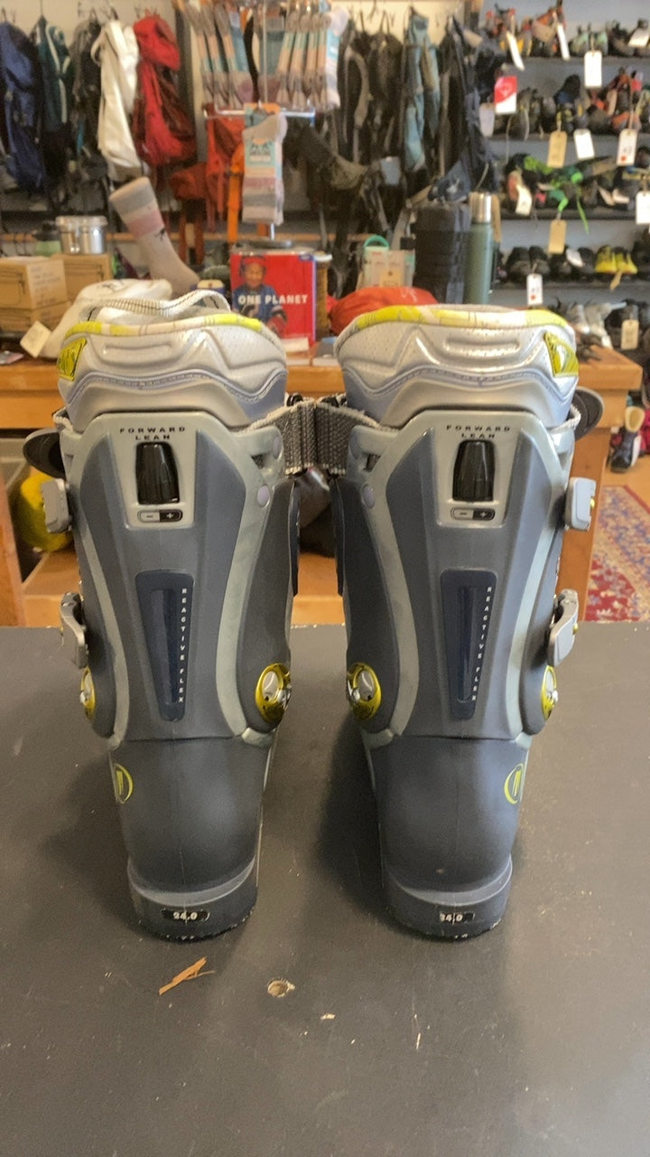 Tecnica Rival X9 Ski Boots M 24 Grey