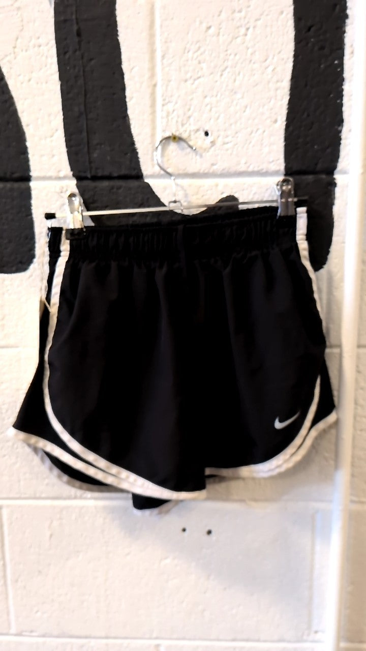 Nike Shorts S Black White Striped