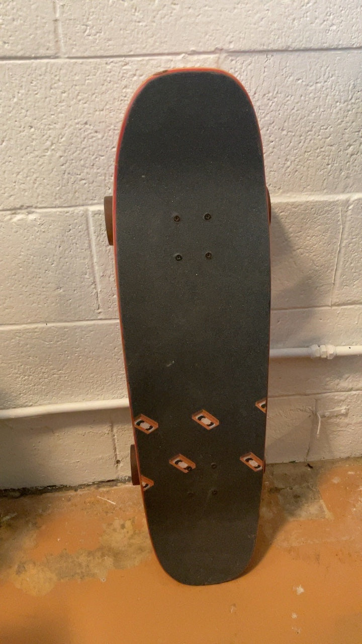 Unknown Skateboard 8.5"x31.5" Red