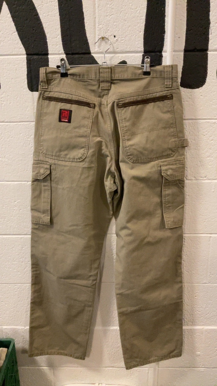 Riggs Workwear by Wrangler Pants 33x32 Brown