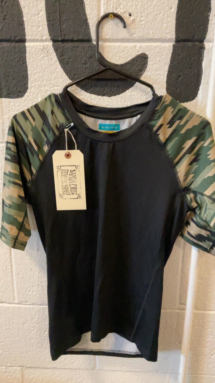 Yeti Cycles T-Shirt S Black Camo Sleeve
