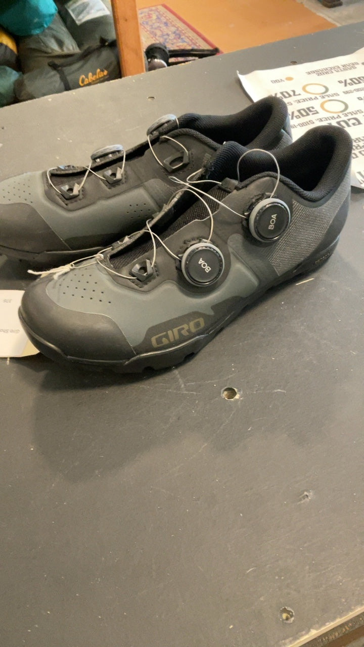 Giro Shoes (Biking) 41/8 Black Formula Pro