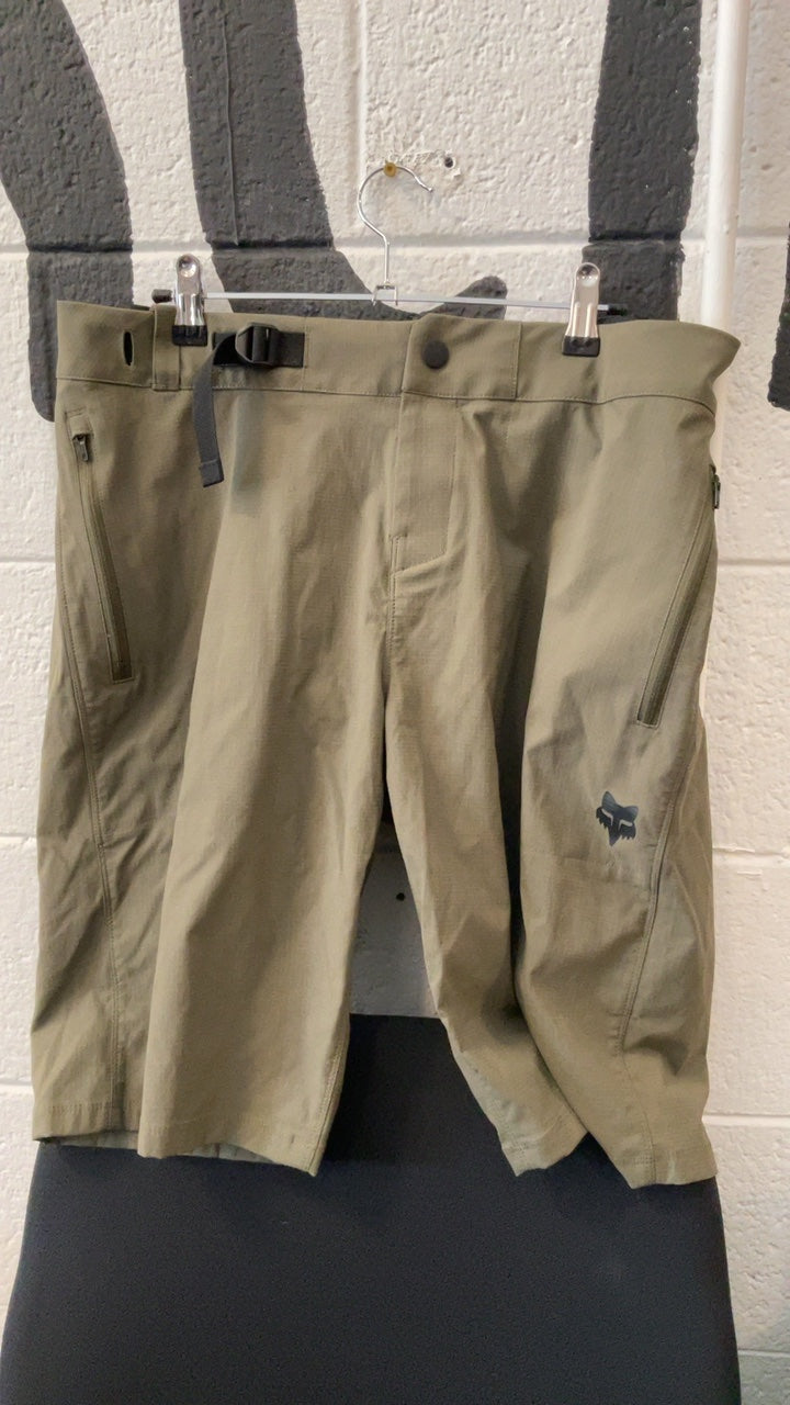 Fox Shorts (Biking) 34 Green Ranger with Padded Liner