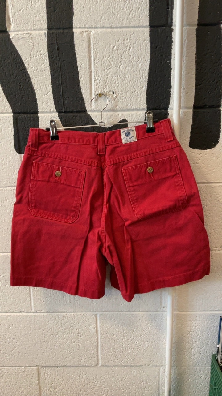 Authentic Clothing Shorts M Red