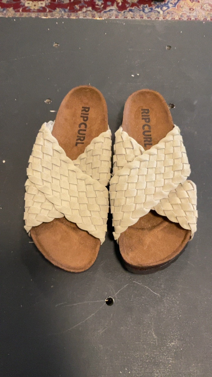 Rip Curl Cayen Bloom Open Toe Sandals 9 Beige/Brown