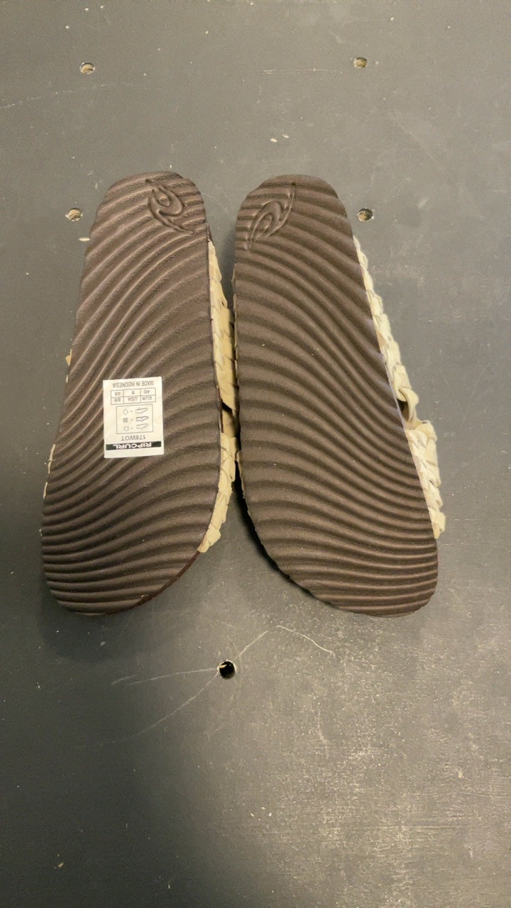 Rip Curl Cayen Bloom Open Toe Sandals 9 Beige/Brown