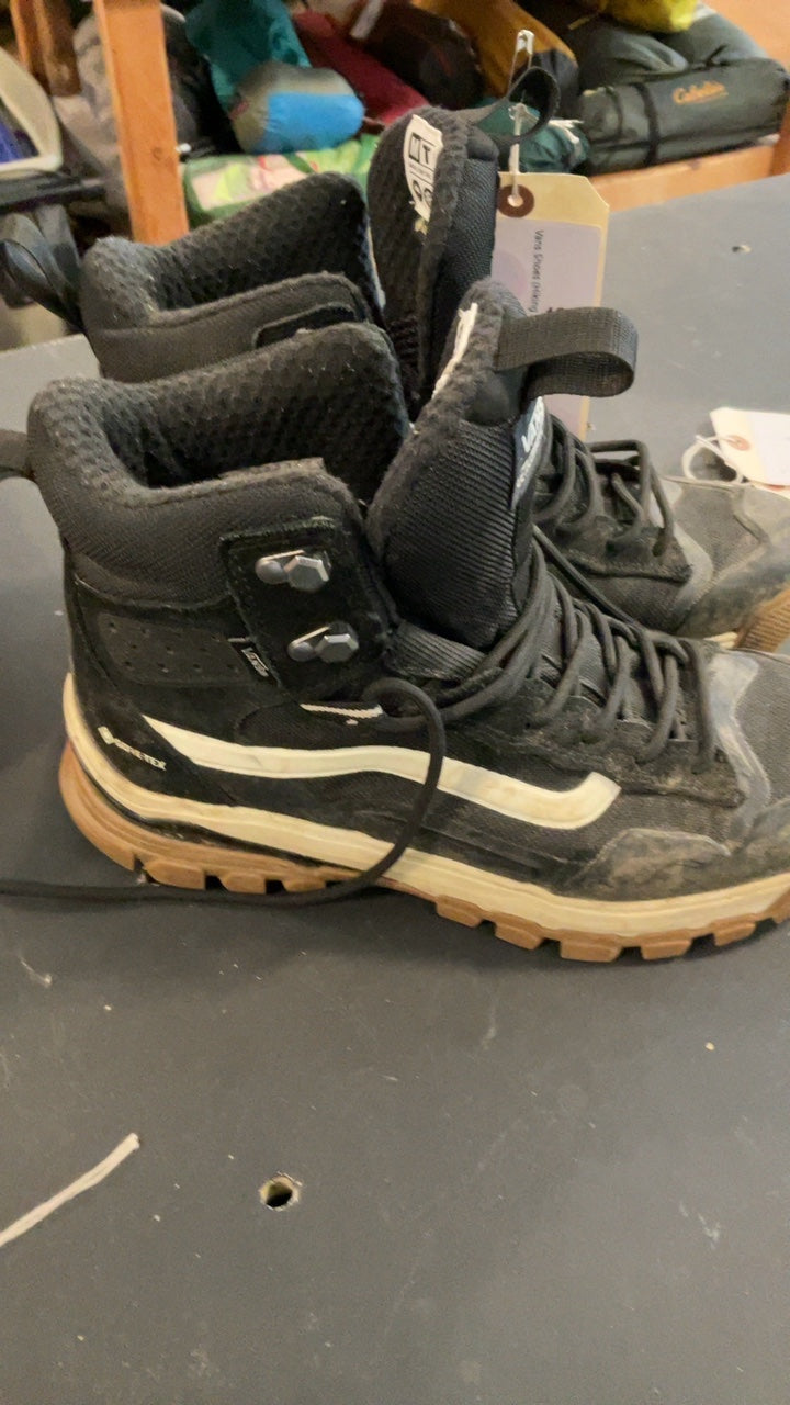 Vans Shoes (Hiking Boots) 10 Black MTE High Top GTX