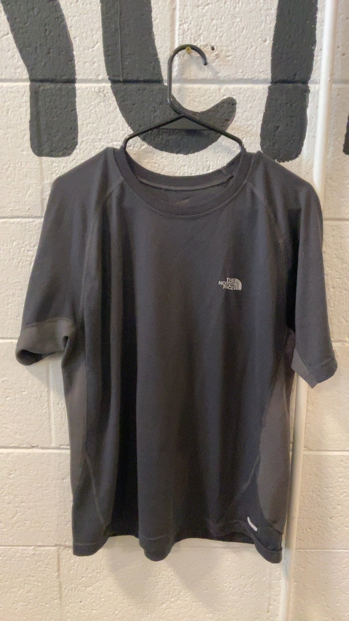 The North Face Shirt M Grey
