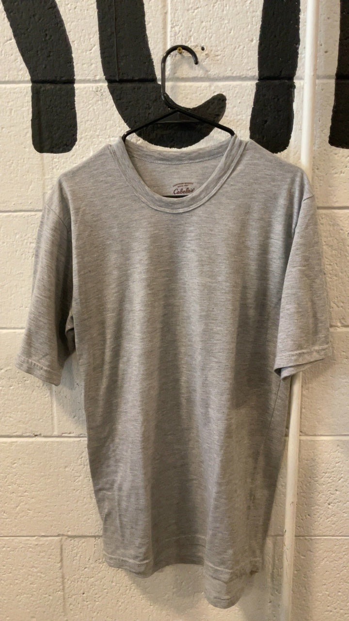 Cabelas Shirt M Grey