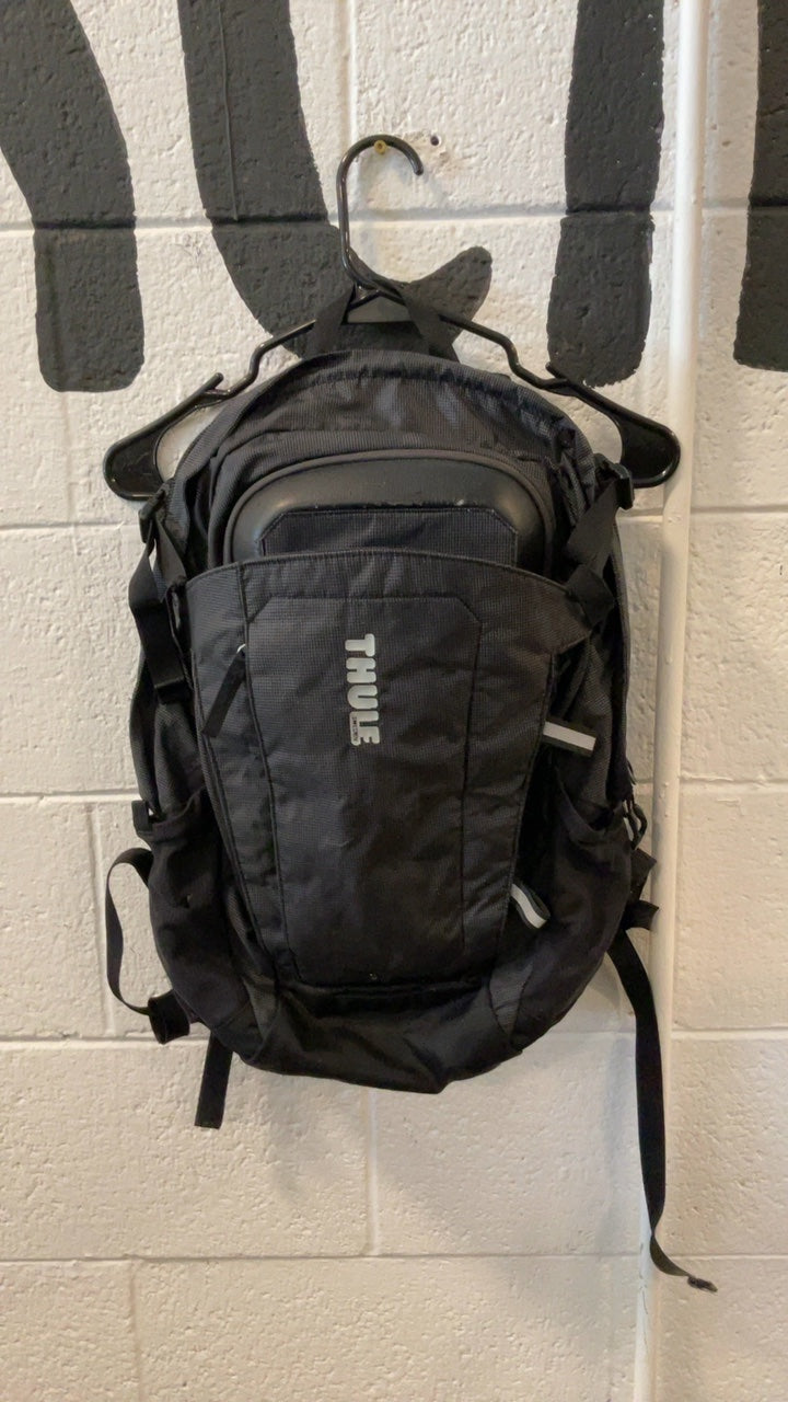 Thule Triumph 2 Backpack Grey/Black
