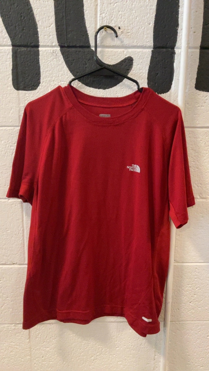 The North Face Shirt M Red