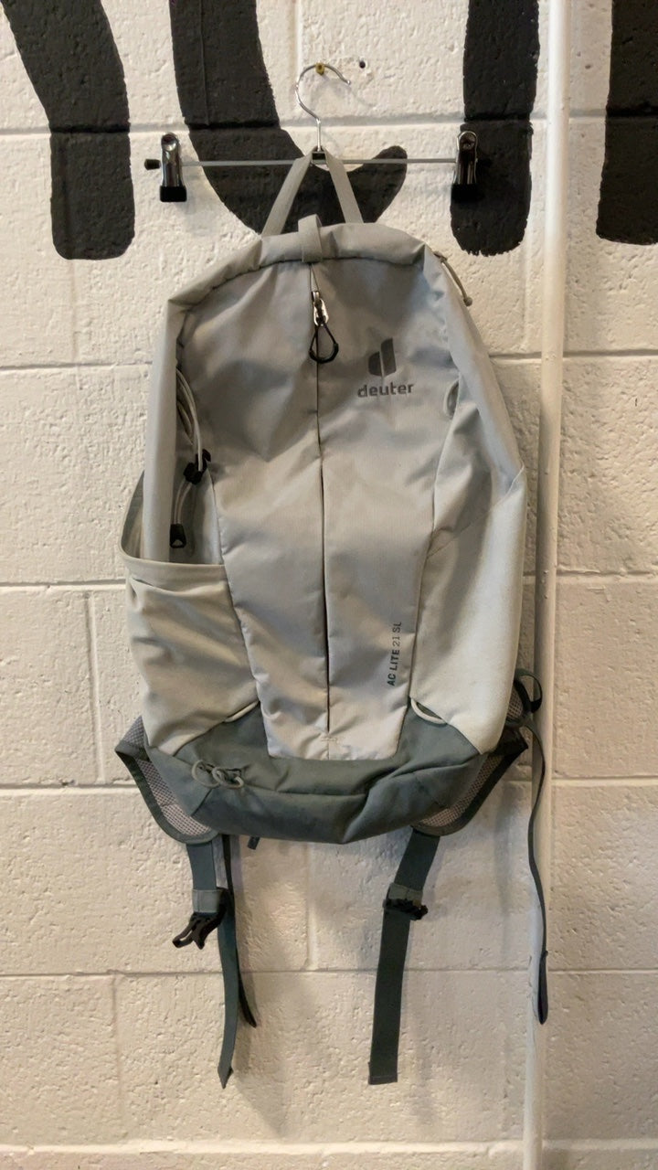 Deuter AC Lite 21 SL Backpack Blue