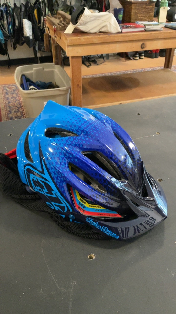 Troy Lee Designs Bike Accessories (Helmet) M/L Blue A2 MIPS
