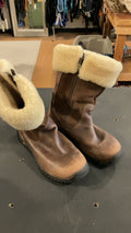 Ugg Shoes (Boots) 9/40 Brown Leather/Fleece Winter Shearling Gor-Tex Vibram