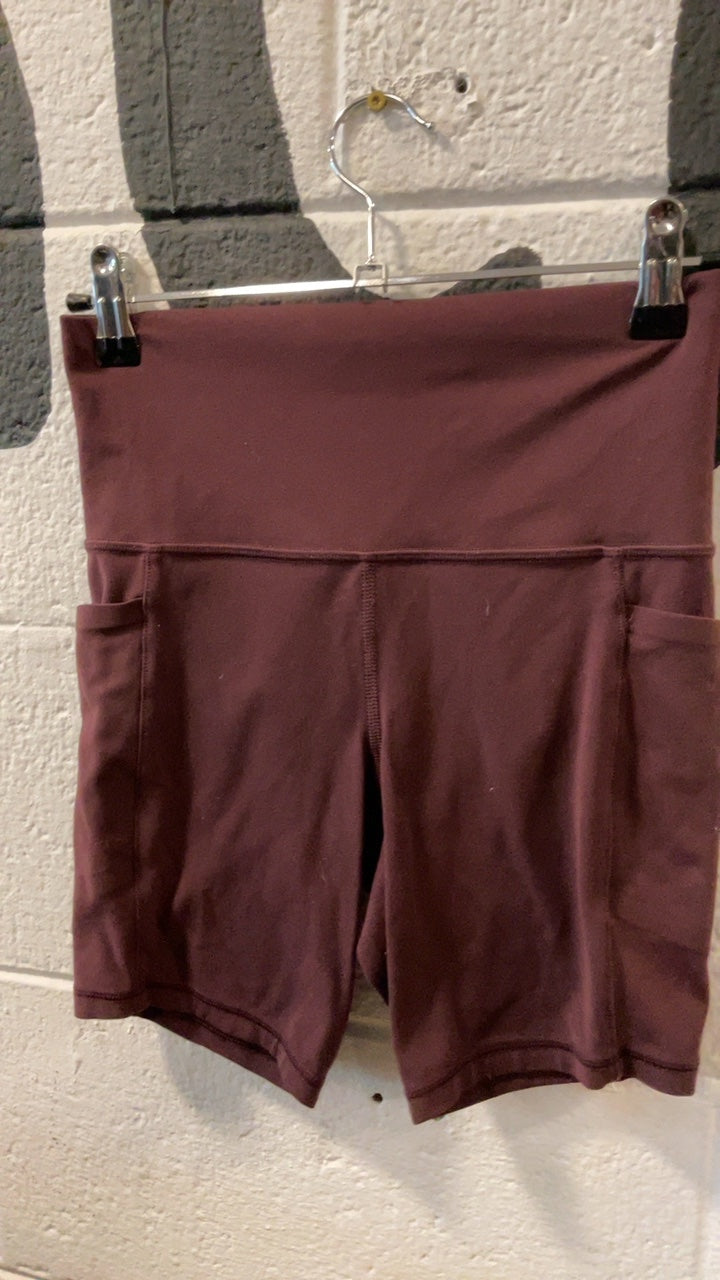 Athleta Athletic Shorts XS Burgundy Salutation Stash Pocket