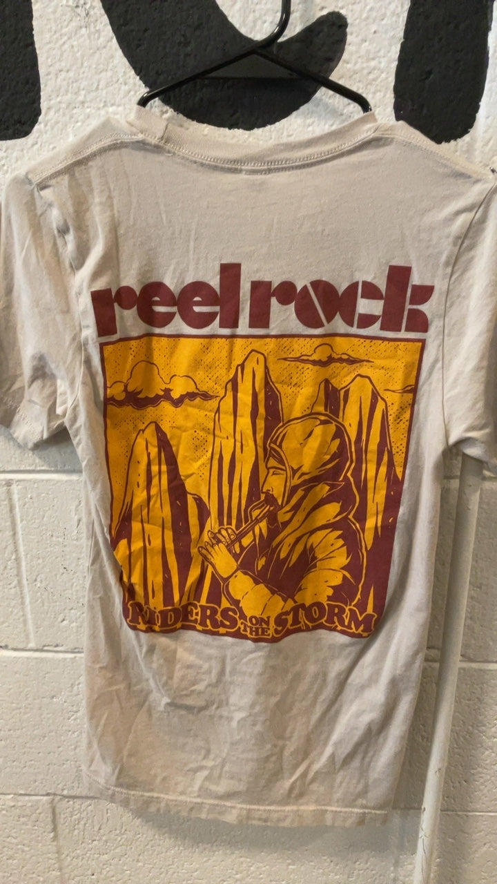 Reel Rock Riders On The Storm T-Shirt S Beige/Red/Yellow