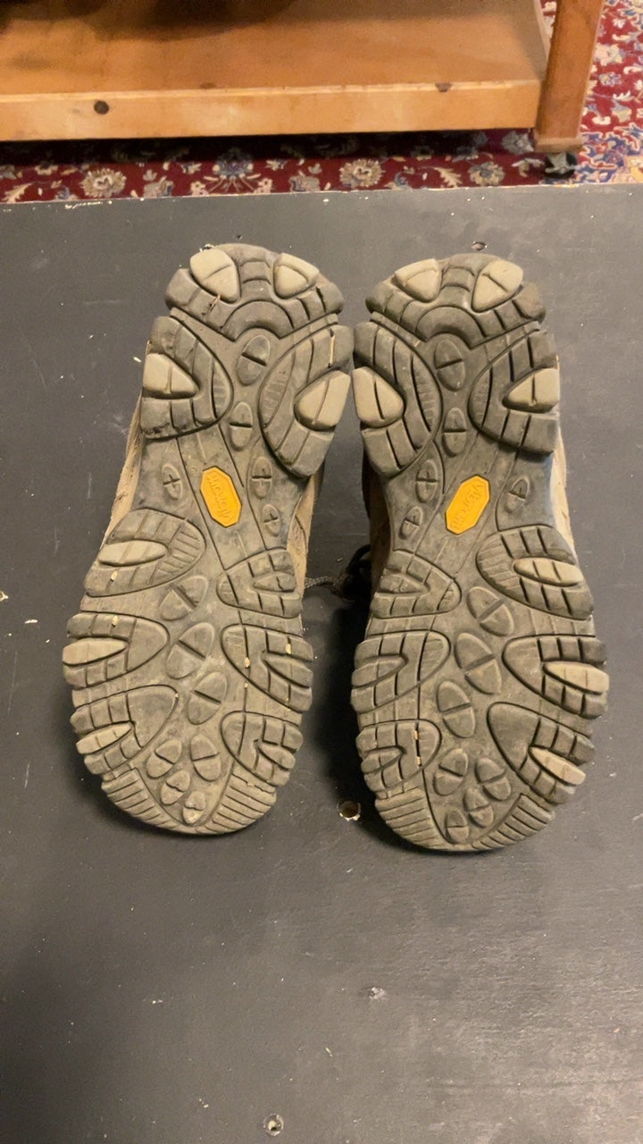 Merrell Moab 3 Mid Waterproof Shoes (Hiking Boots) 8 Brown/Blue