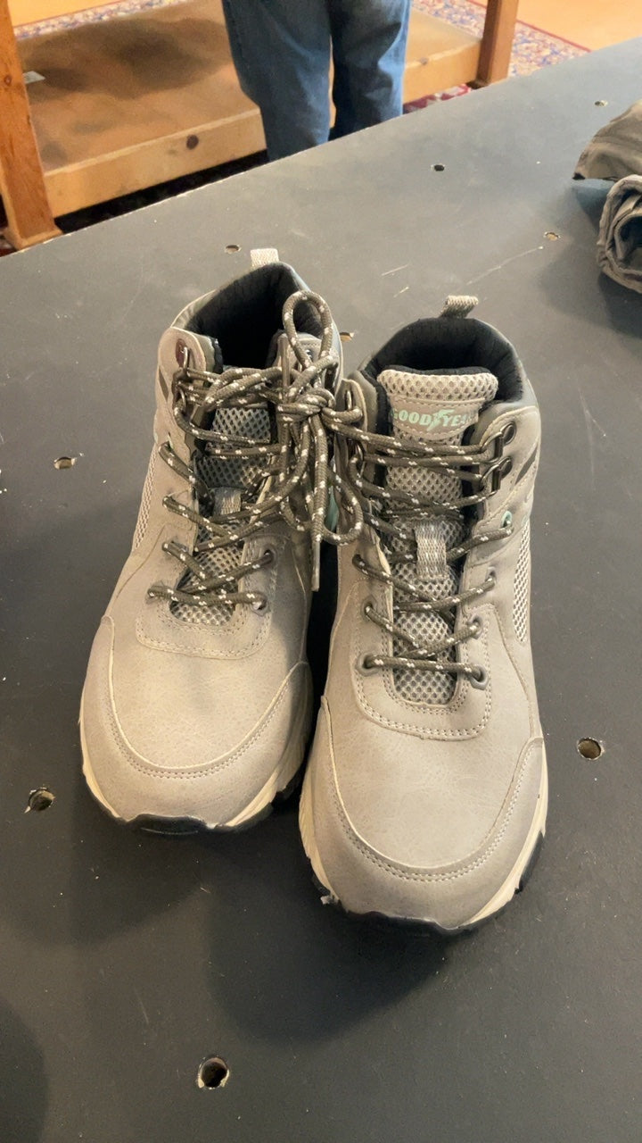 Goodyear Shoes (Hiking Boots) W6.5 Grey/Mint Ariella