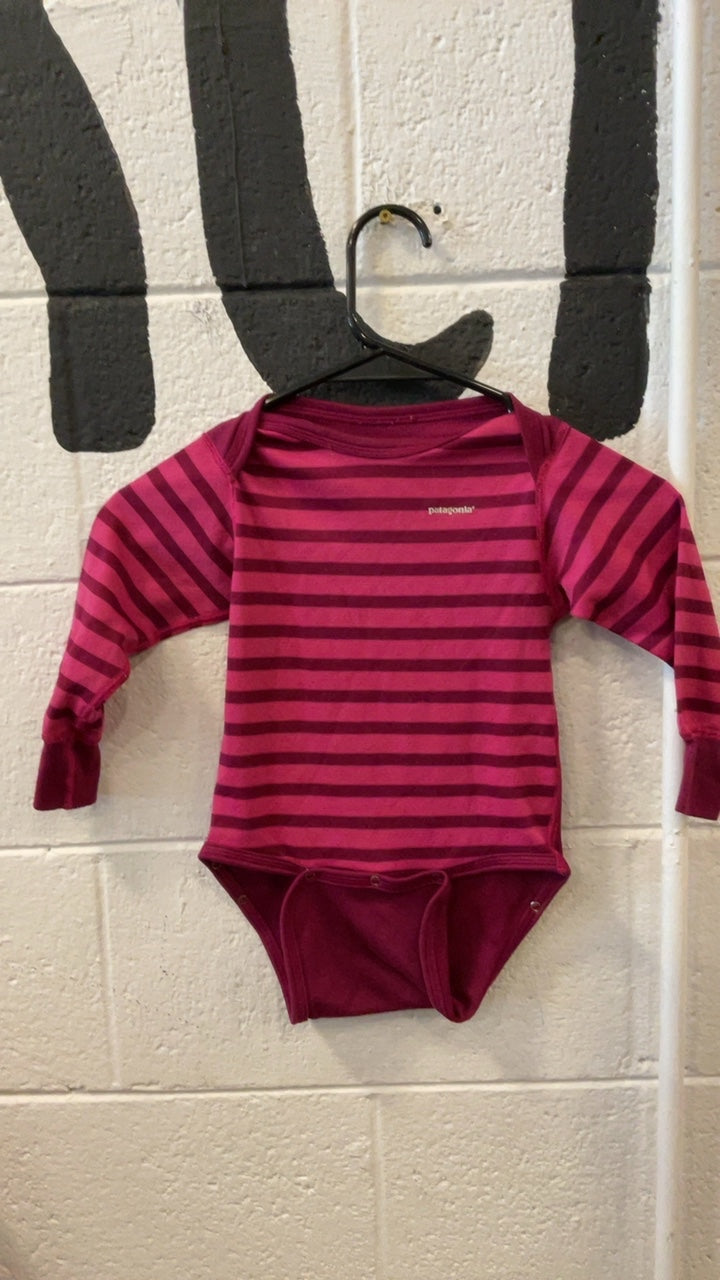 Patagonia Base Layer (Top) Youth 18M Pink Stripe Capilene