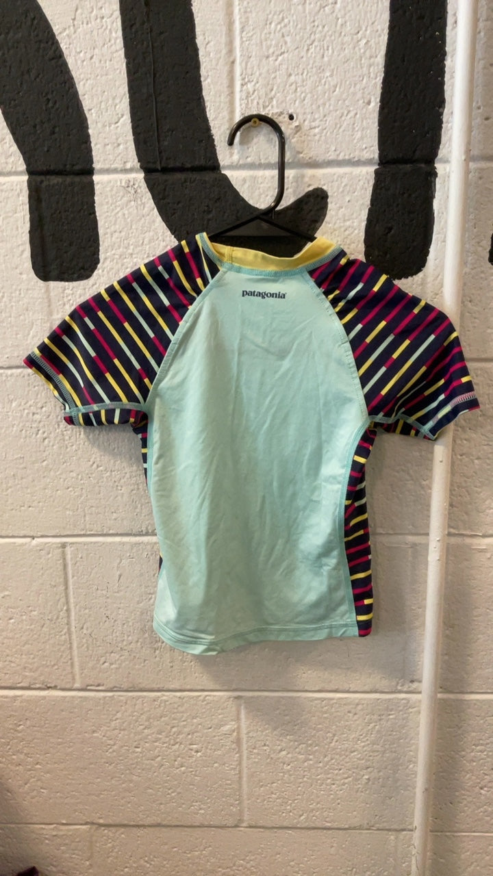 Patagonia T-Shirt (Rash Guard) XS Blue/Purple/Yellow