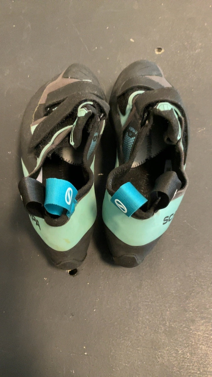 Scarpa Arpia V LV Shoes (Climbing) W's 41/9 Blue/Black