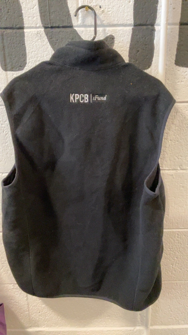 Patagonia Vest L Black Synchilla