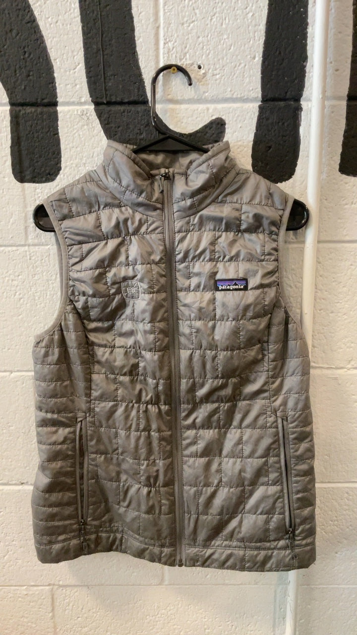 Patagonia Nano Puff Vest (Insulated) M Grey